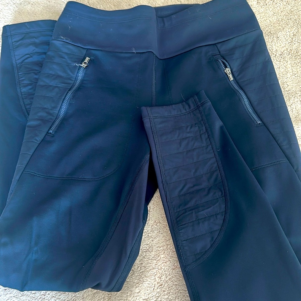 Ladies Athleta Fleece Lined Leggings